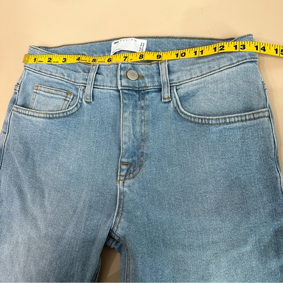 ASOS DESIGN flared jeans in mid wash blue Size 30 - Picture 8 of 10